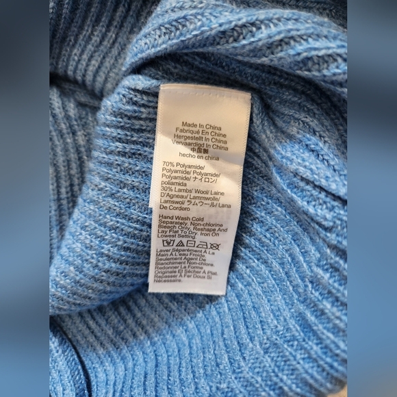 Women's Wool Blend J. Crew Sweater - Picture 3 of 11